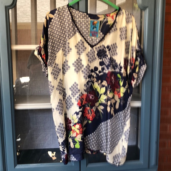 Johnny Was Tops - Floral Blouse
